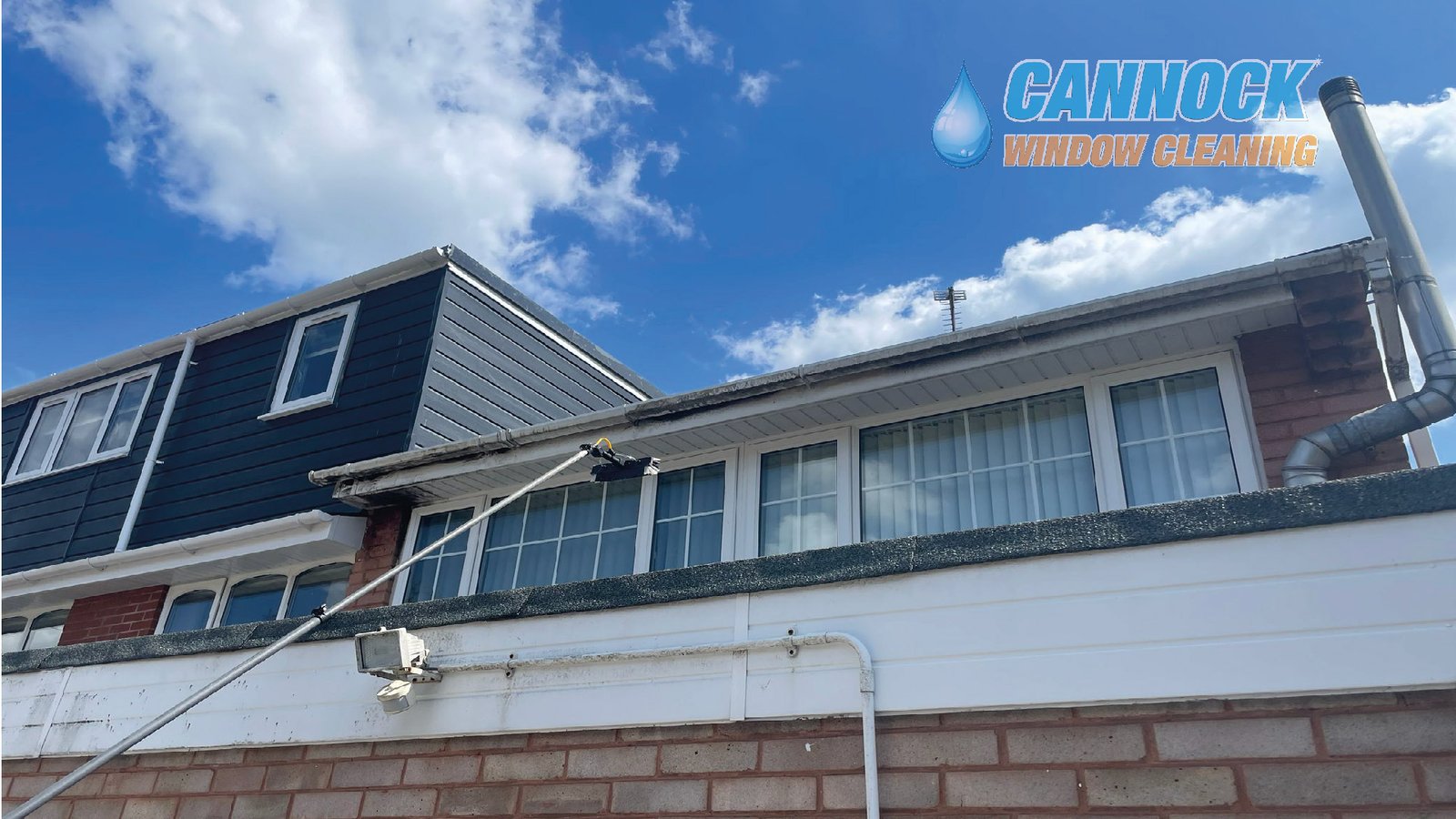 Algae-covered soffits and fascia before fascia and soffit cleaning